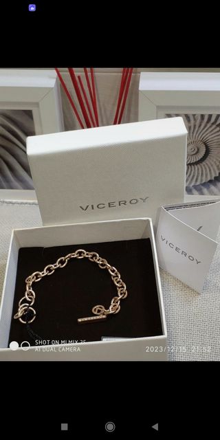 Pulsera Viceroy de acero en oro rosado nueva