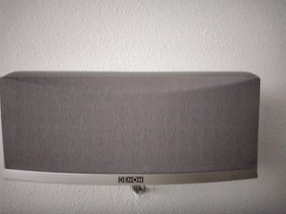 5 Altavoces Denon sin uso