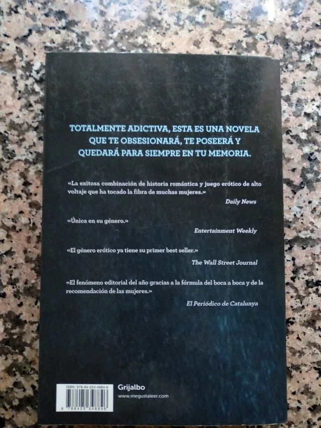 Trilogía: Cincuenta Sombras de Grey, E.L. James.
