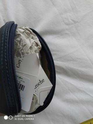 Monedero Guy Laroche mujer azul marino