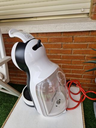 Cafetera Nescafe Dolce Gusto
