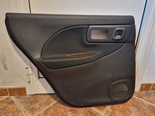 Pannelli interni porte Subaru Impreza 96