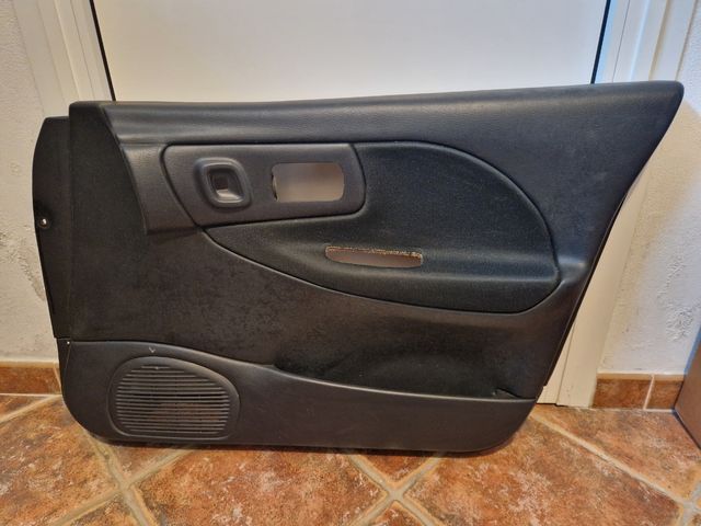 Pannelli interni porte Subaru Impreza 96