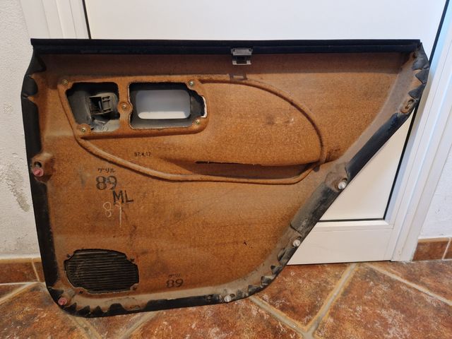 Pannelli interni porte Subaru Impreza 96