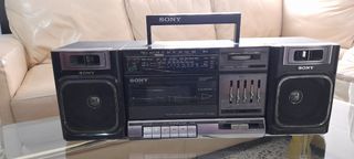 RADIO CASSETTE