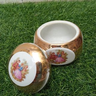 Juego antiguo de comoda (t)