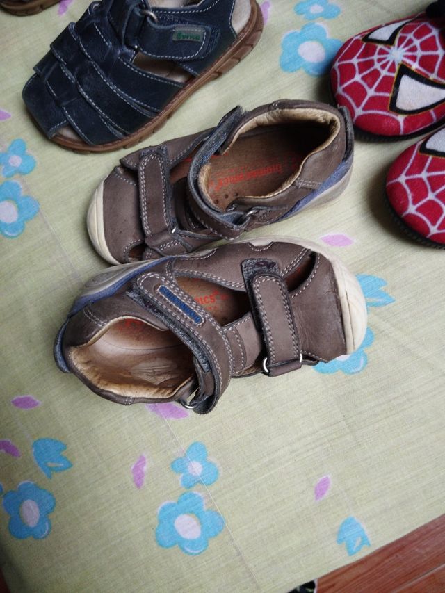 Lote   ZAPATILLAS(ver fotos )biomecanic22,Adidas .