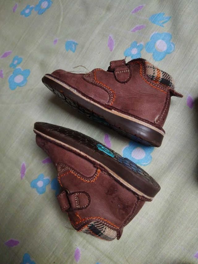 Lote   ZAPATILLAS(ver fotos )biomecanic22,Adidas .