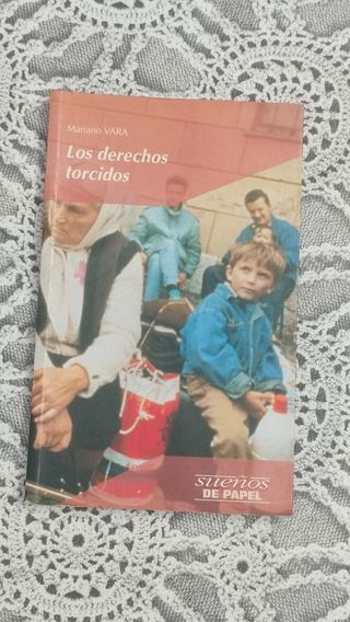 Libro LOS DERECHOS TORCIDOS