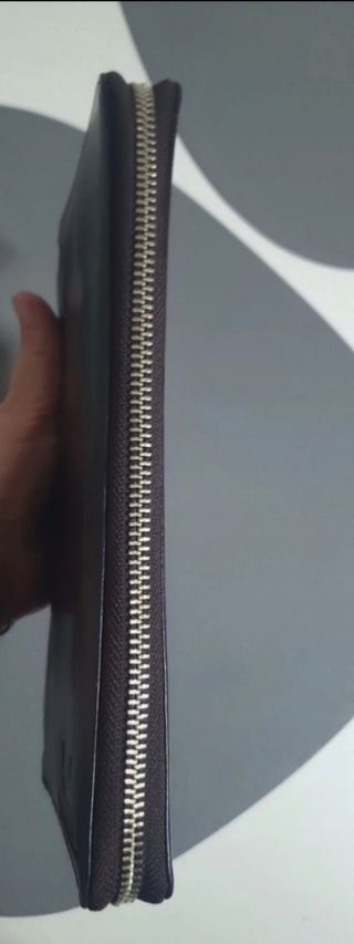 Cartera de piel Adolfo Dominguez