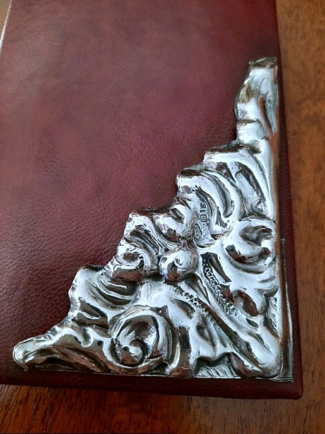 Block notes in pelle e argento