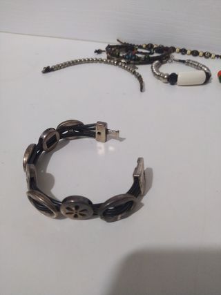 Pulseras