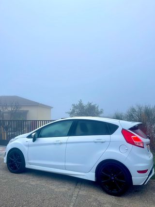 Ford Fiesta 2016