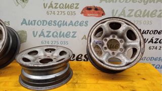 Llantas chapa en 15 originales Nissan Terrano II