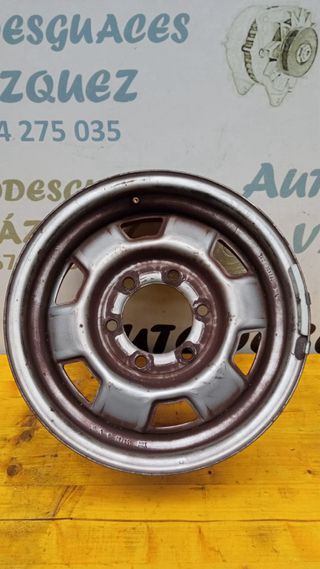 Llantas todoterreno en 15 pulgadas (6 tornillos)