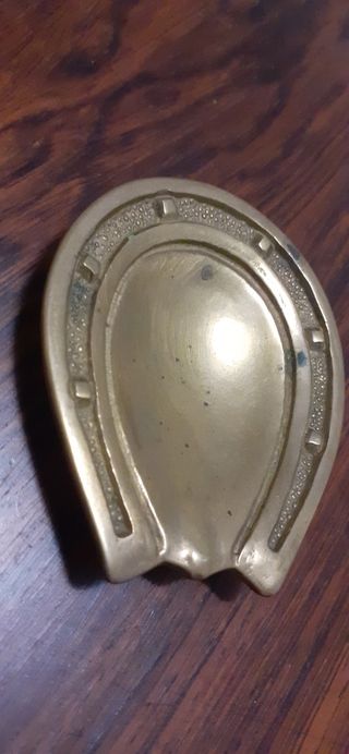 Bronce cenicero antiguo. Antiguedad hípica vintage