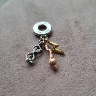 Charm Harry Potter x Pandora ciondolo saetta scopa