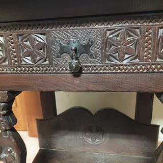 Mesa auxiliar