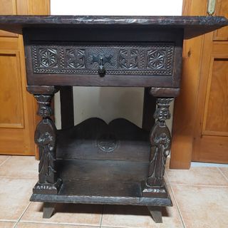 Mesa auxiliar