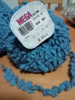 🧶lotto 29 gomitoli in mix e 10x2 ferri
