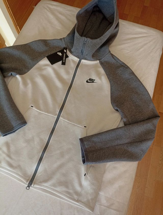 Chaqueta Nike Tech Fleece Nueva