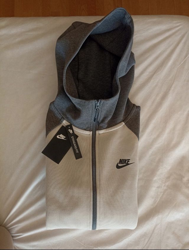 Chaqueta Nike Tech Fleece Nueva