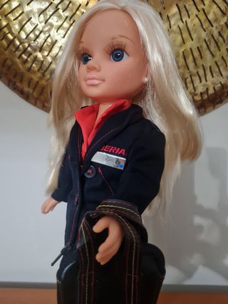 Muñeca con bolso Nancy azafata iberia