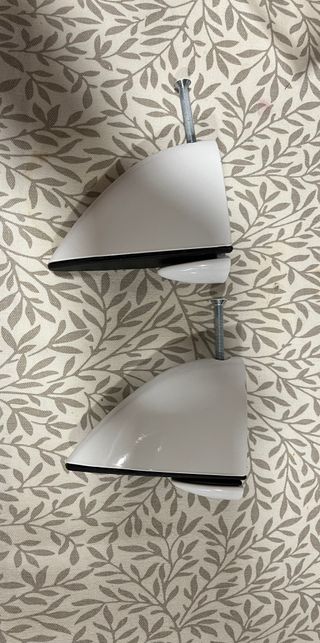 Dos estantería de madera