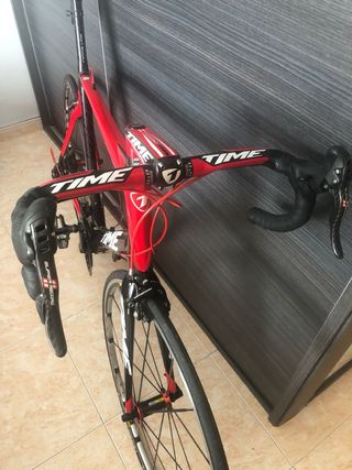 Bicicleta de carretera como nueva