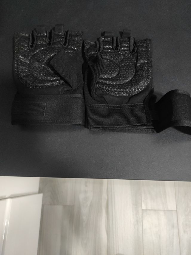 Guantes para gimnasio y ciclismo