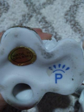 2 bibelôs porcelana contate