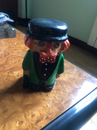 Figura cerámica Inocente Estudio GROOM