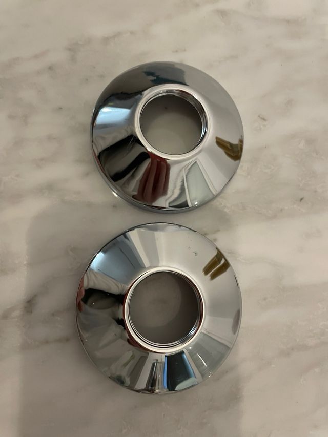 excentricas nuevas con embellecedores