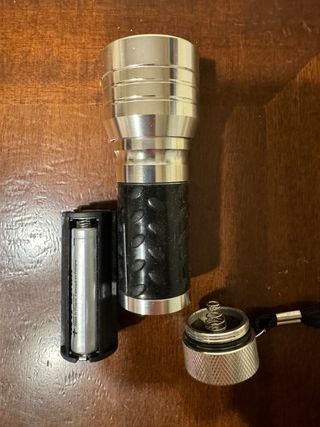 Torcia elettrica da auto LED