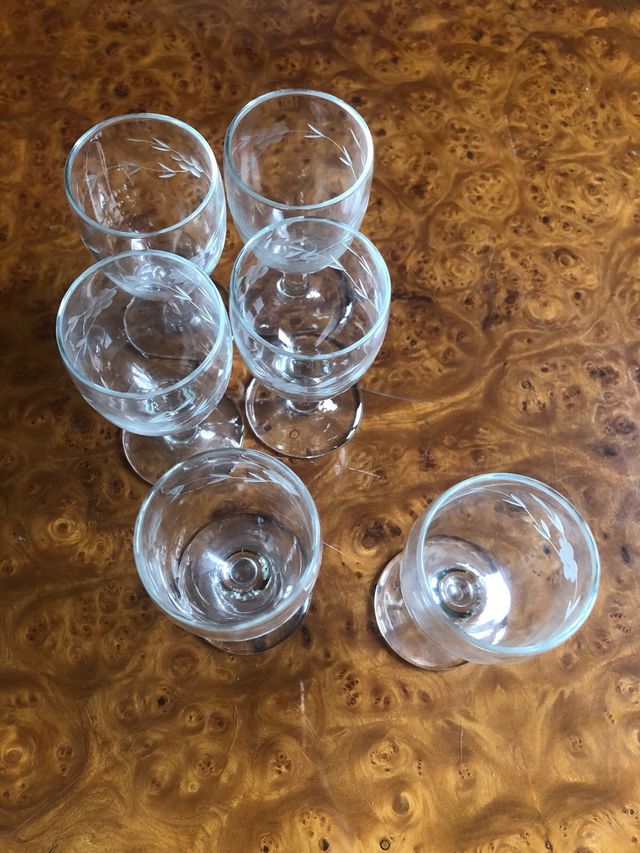 Juego 6 vasos de chupito tallados