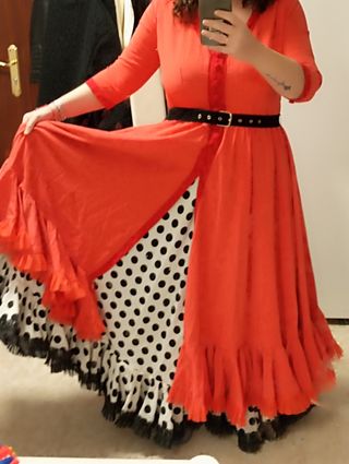 Traje de flamenca/Bata rociera