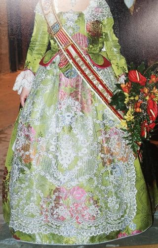 Traje de fallera
