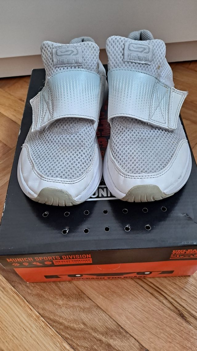 Zapatillas blancas decathlon 34