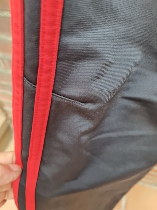 Pantalon chandal como nuevo