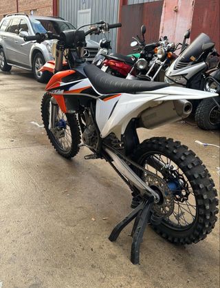 KTM SXF 250 2021.