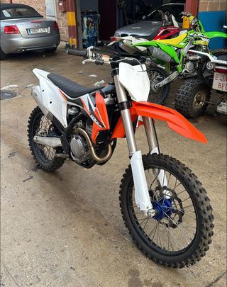 KTM SXF 250 2021.