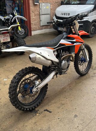 KTM SXF 250 2021.