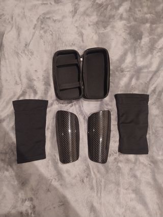Espinilleras Fibra de carbono 