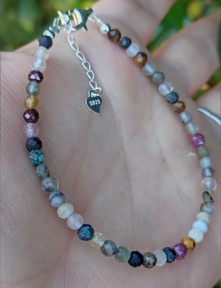 Pulsera, plata ley y minerales 