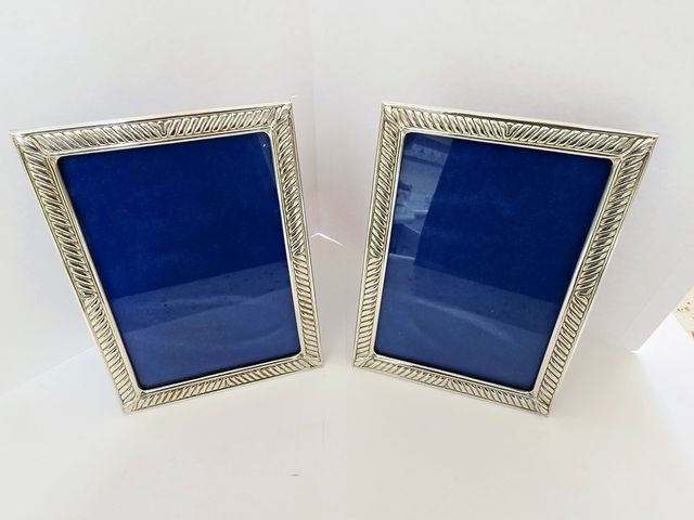 Marcos de plata de ley