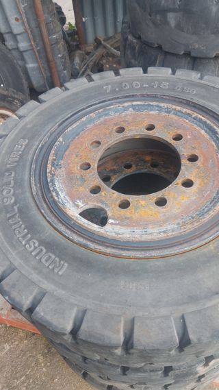Ruedas macizas industrial