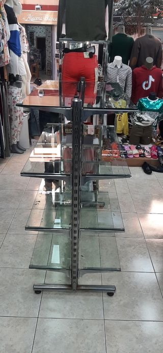 Estanterias para tienda