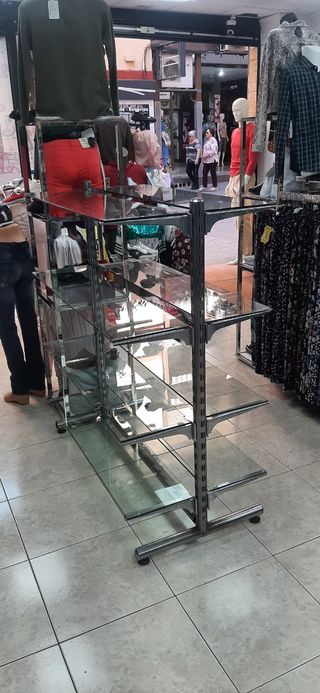 Estanterias para tienda