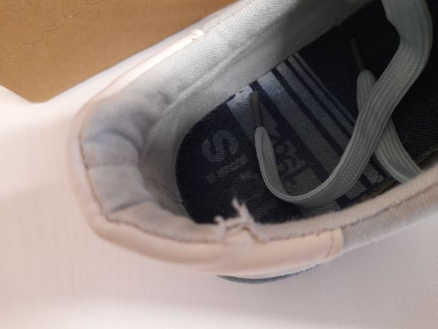 Tenis loneta LOIS n°40