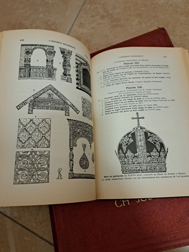 Les styles de l'ornament 1949